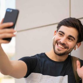 a buying guide for the best Bluetooth earbuds with mic online