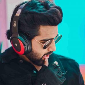 Sports headphones 1 Sports headphones 1